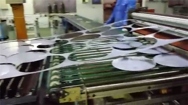 નમૂનાઓ કાપવા